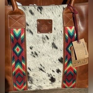 STS Ranchwear Cowhide Basic Bliss Tote